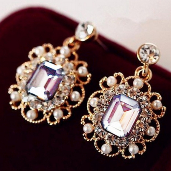 Crystal small Jewelry Pearls Square Earrings - Picture 4 of 8